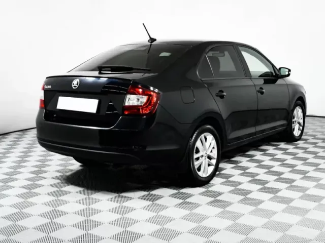 Skoda Rapid, I Рестайлинг — фото 5