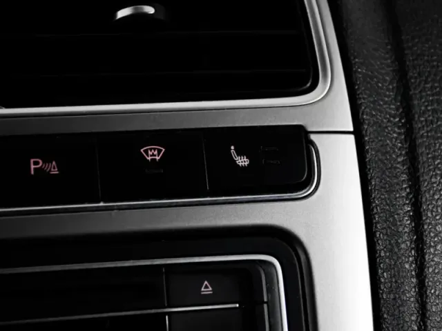 Volkswagen Polo, V Рестайлинг — фото 14