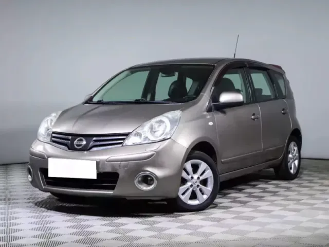 Nissan Note — фото 1