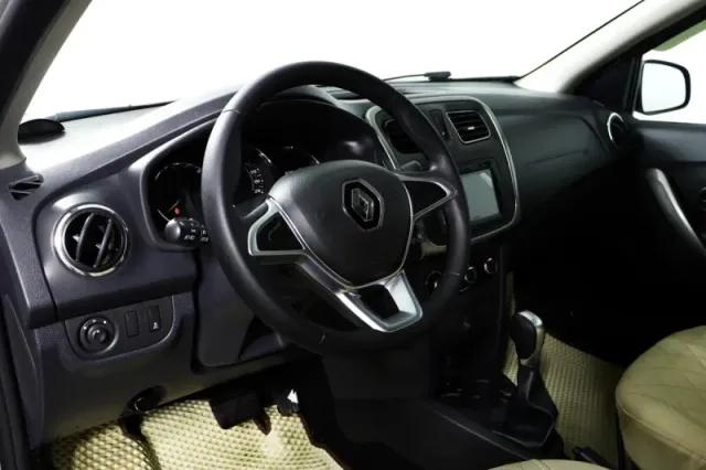 Renault Logan, II Рестайлинг — фото 14