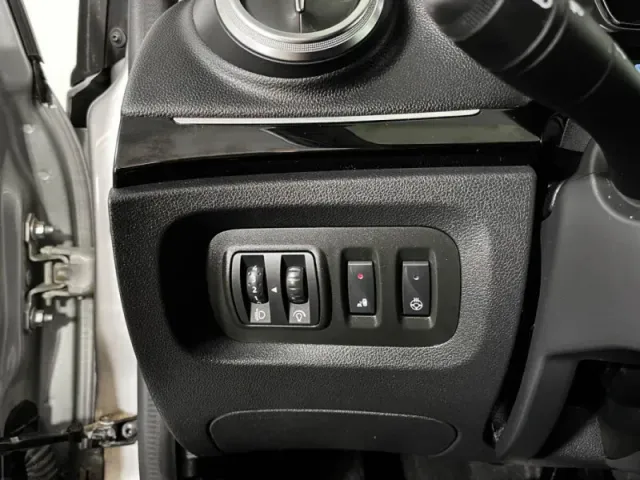 Renault Kaptur, I Рестайлинг — фото 15