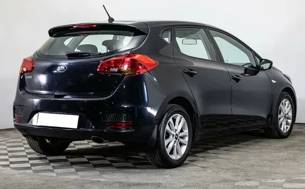 Kia Ceed, II Рестайлинг — фото 2