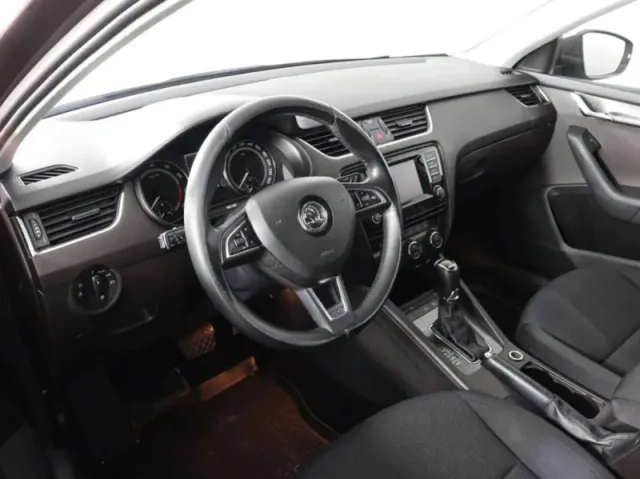 Skoda Octavia, III (A7) — фото 9