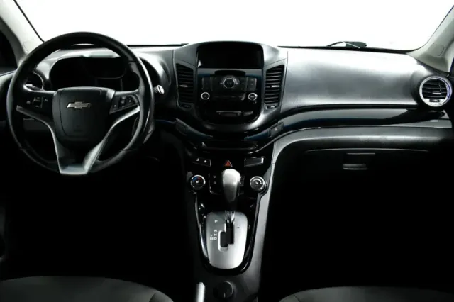 Chevrolet Orlando — фото 11