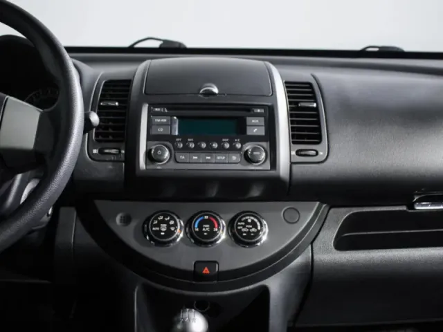 Nissan Note — фото 13