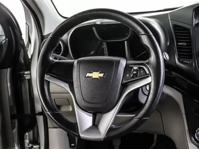 Chevrolet Orlando — фото 17