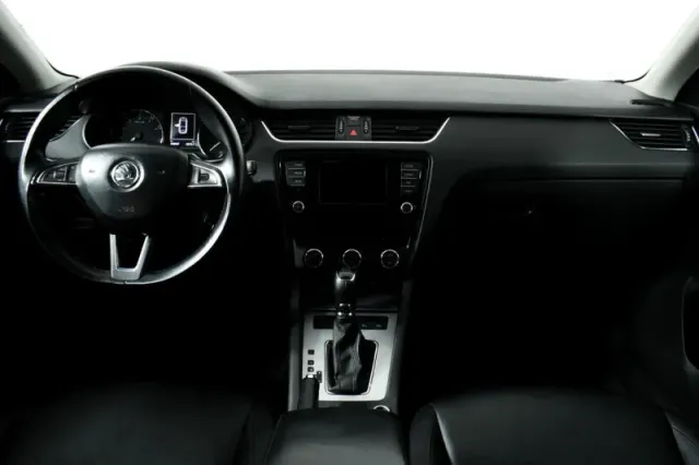 Skoda Octavia, III (A7) — фото 11