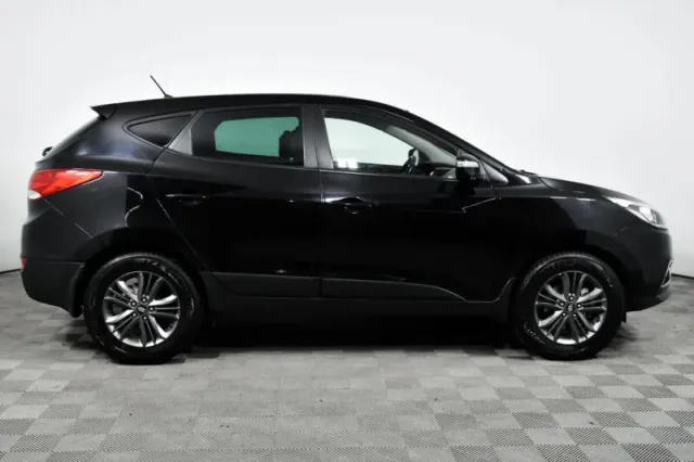 Hyundai ix35, I Рестайлинг — фото 4