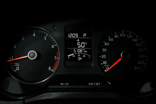 Volkswagen Polo, V Рестайлинг — фото 10