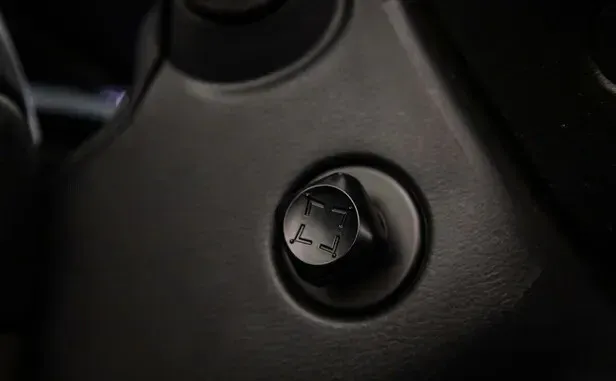 Nissan Pathfinder, IV — фото 15