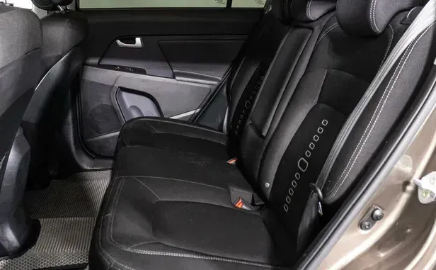 Kia Sportage, III — фото 14