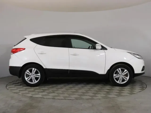 Hyundai ix35, I — фото 4