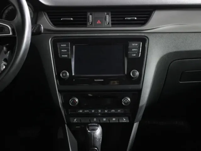 Skoda Rapid, I Рестайлинг — фото 14