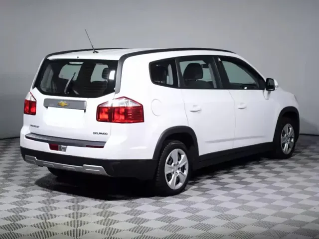 Chevrolet Orlando — фото 4