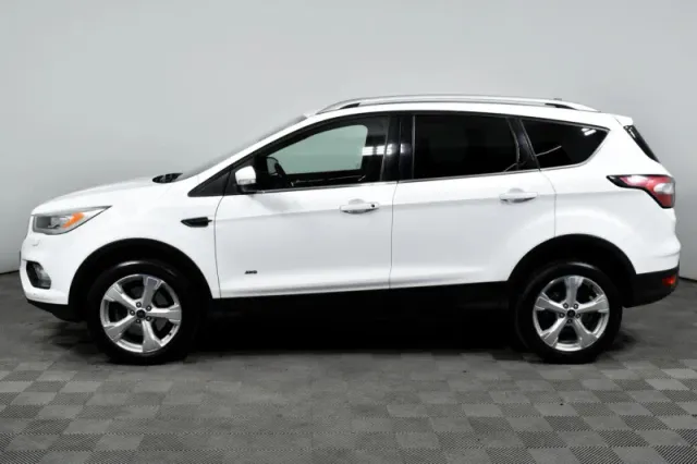 Ford Kuga, II Рестайлинг — фото 8