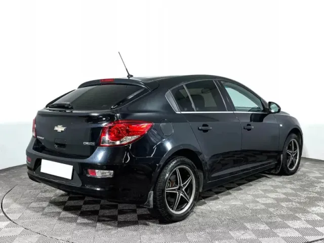 Chevrolet Cruze, I Рестайлинг — фото 5