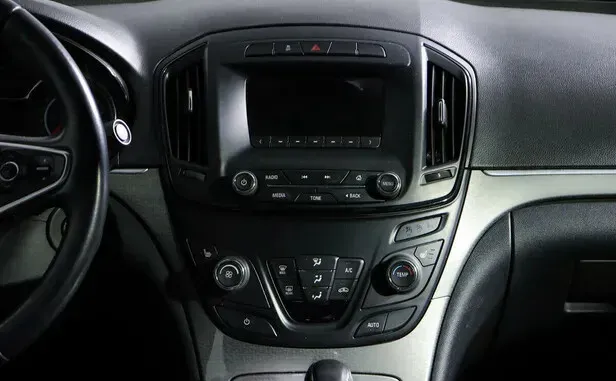 Opel Insignia, I Рестайлинг — фото 9