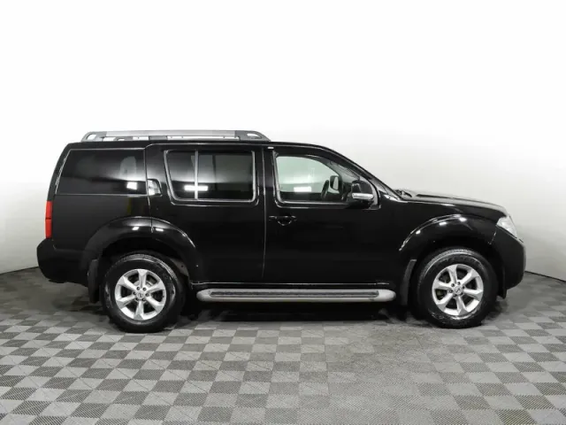 Nissan Pathfinder, III — фото 5