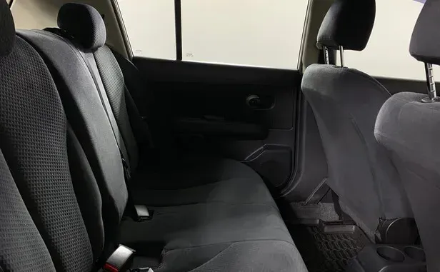 Nissan Tiida, I Рестайлинг — фото 6
