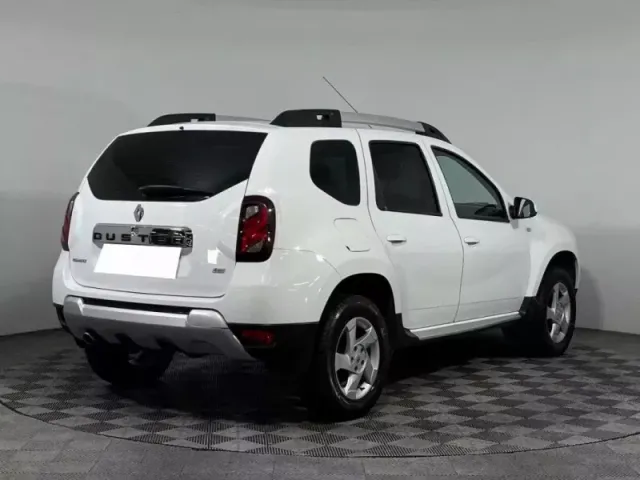 Renault Duster, I Рестайлинг — фото 4
