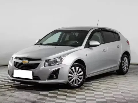 Chevrolet Cruze, I Рестайлинг — фото 1