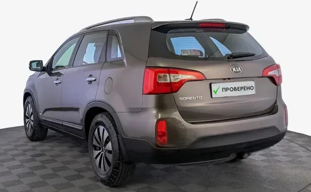 Kia Sorento, II Рестайлинг — фото 4