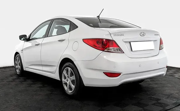 Hyundai Solaris, I — фото 4