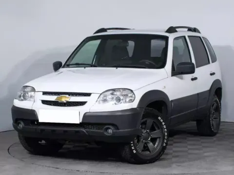 Chevrolet Niva — фото 1