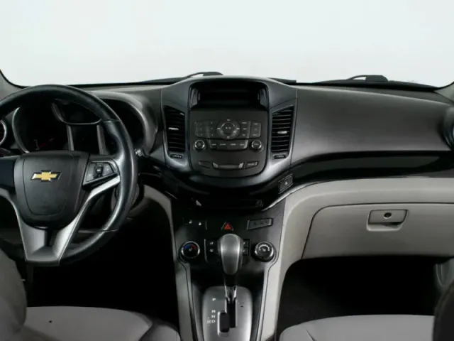 Chevrolet Orlando — фото 12