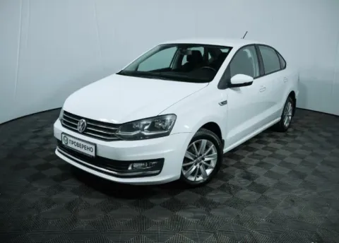 Volkswagen Polo, V Рестайлинг — фото 1