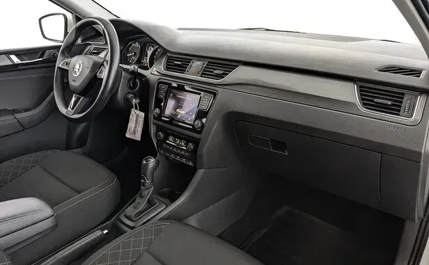 Skoda Rapid, I Рестайлинг — фото 9