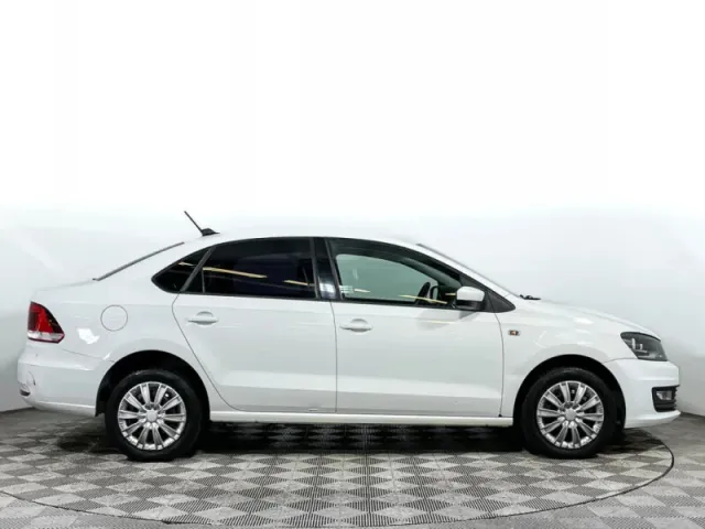 Volkswagen Polo, V Рестайлинг — фото 4
