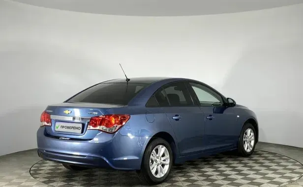 Chevrolet Cruze, I Рестайлинг — фото 2
