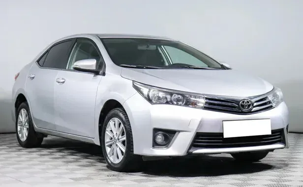 Toyota Corolla, XI (E160, E170, E180) — фото 3