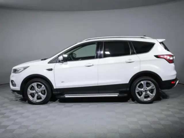 Ford Kuga, II Рестайлинг — фото 8