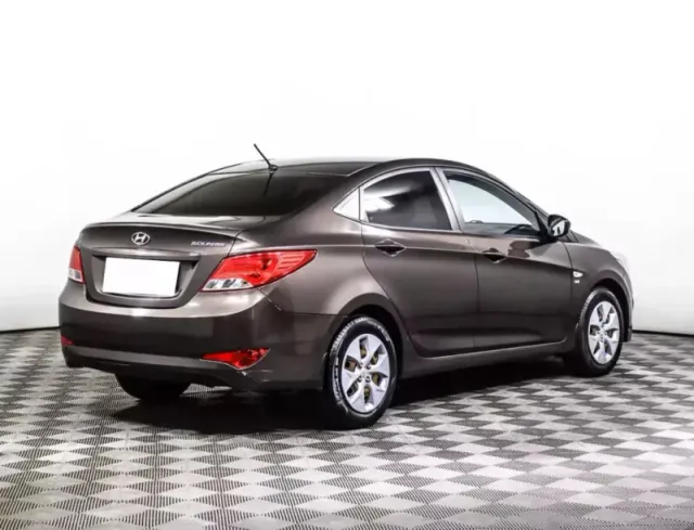 Hyundai Solaris, I Рестайлинг — фото 5