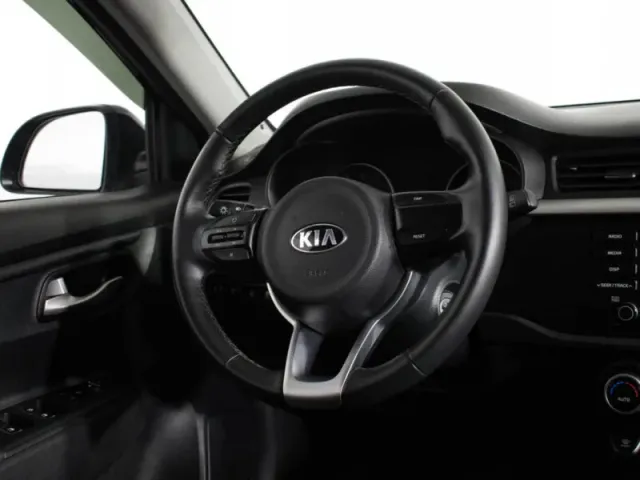 Kia Rio, IV — фото 13