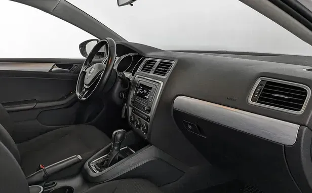 Volkswagen Jetta, VI Рестайлинг — фото 6