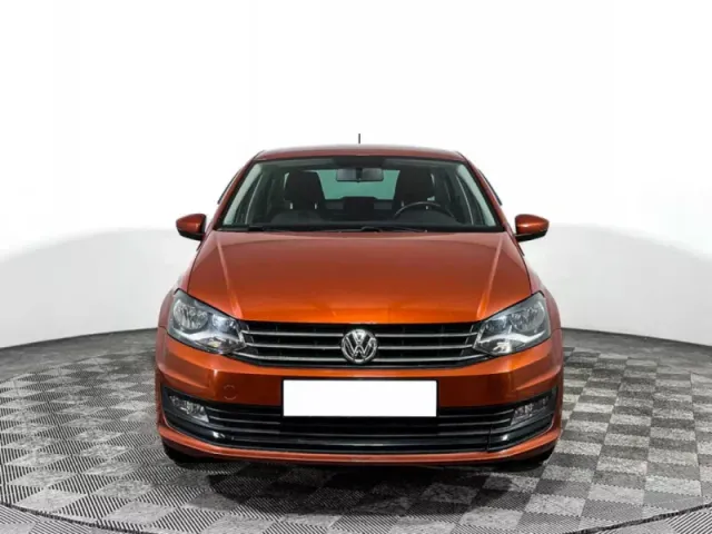 Volkswagen Polo, V Рестайлинг — фото 2