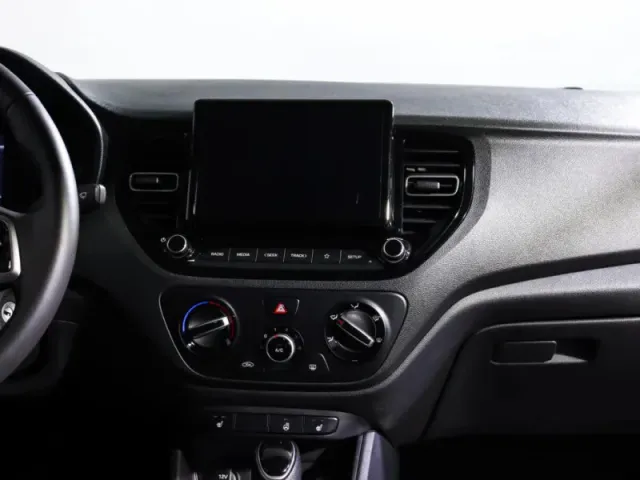 Hyundai Solaris, II Рестайлинг — фото 14