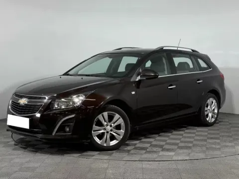 Chevrolet Cruze, I Рестайлинг — фото 1