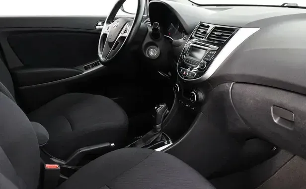 Hyundai Solaris, I Рестайлинг — фото 5