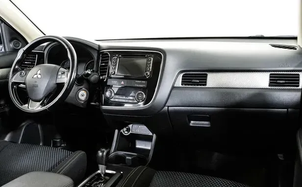 Mitsubishi Outlander, III Рестайлинг 2 — фото 10