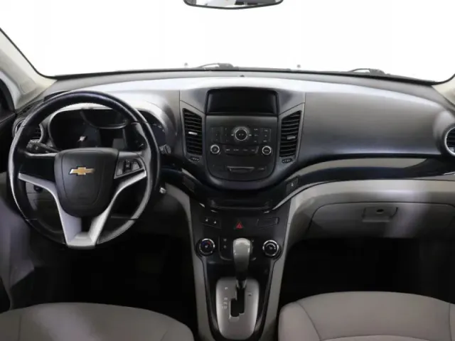 Chevrolet Orlando — фото 12