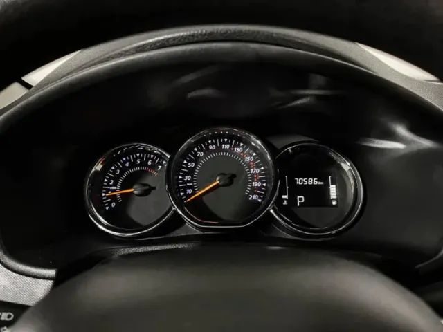 Renault Logan, II Рестайлинг — фото 11