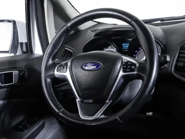 Ford EcoSport, II — фото 17