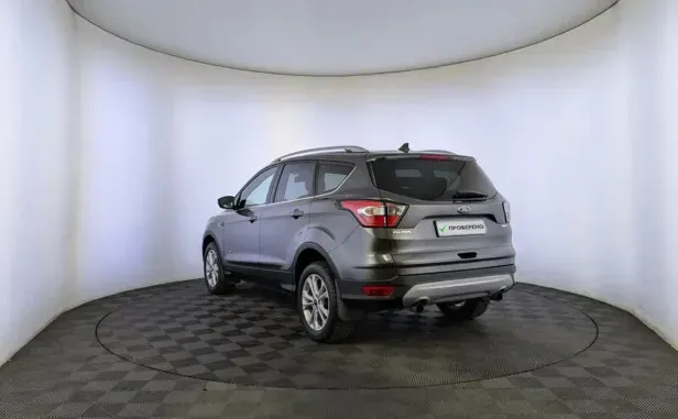 Ford Kuga, II Рестайлинг — фото 4