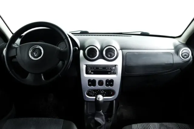 Renault Sandero, I — фото 14