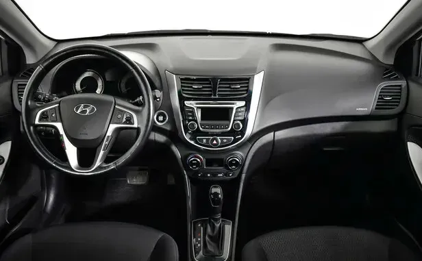 Hyundai Solaris, I Рестайлинг — фото 14