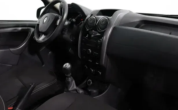 Renault Duster, I Рестайлинг — фото 7